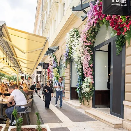 דירה Ultra - Balcony - Basilica View