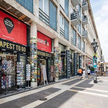 Lejlighed Ultra - Balcony - Basilica View *