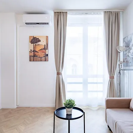 Ultra - Balcony - Basilica View Lejlighed