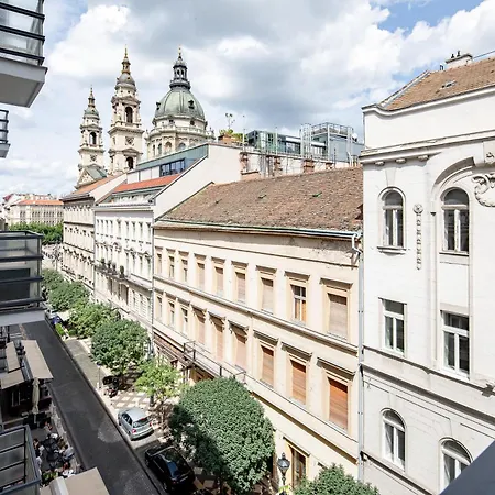 Apartman Ultra - Balcony - Basilica View