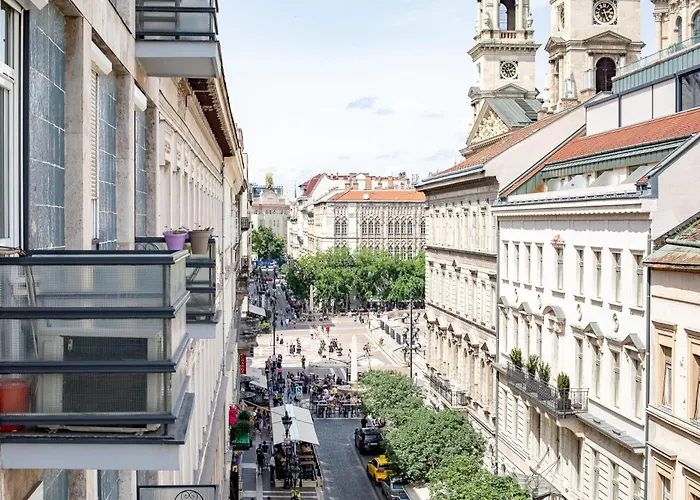 Ultra - Balcony - Basilica View Appartement *